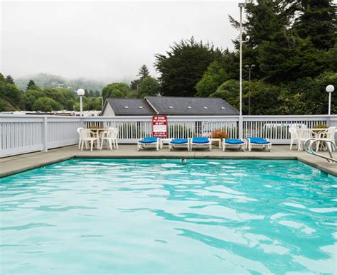 brookings oregon hotels pet friendly|Dog Friendly Brookings, OR